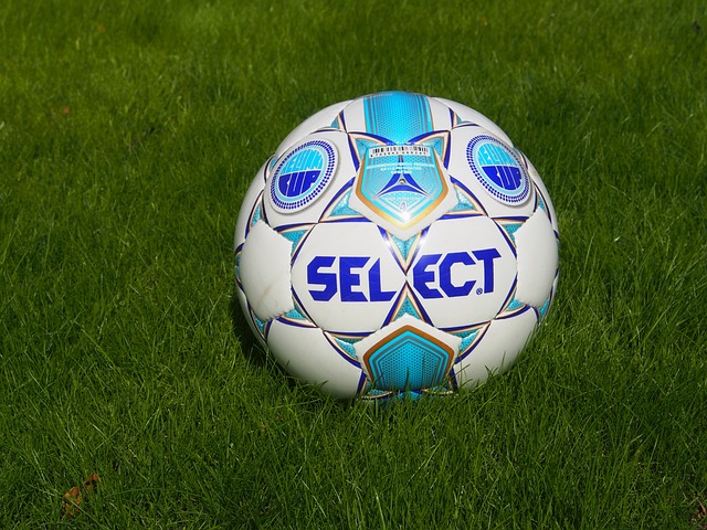 总是让人热 总是让人热